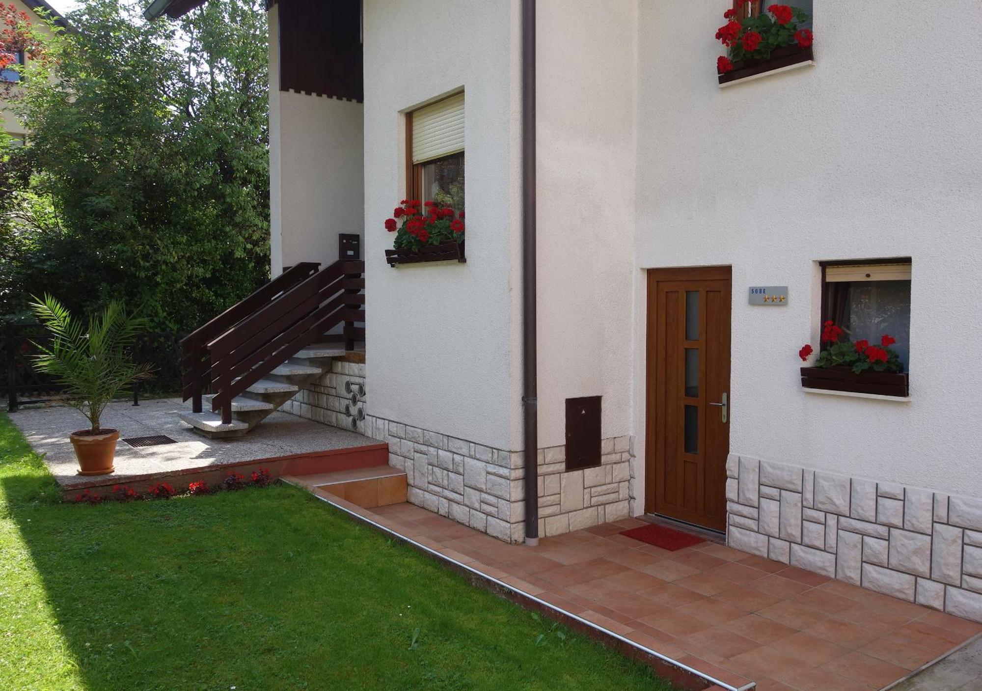Sobe Vera Bovec Kültér fotó